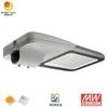 Dış Mekan Akıllı Kontrol Cihazı 80W LED Taşınabilir Güneş Enerjili Sokak Lambası