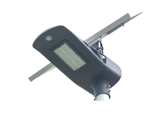 Ayrılmış Suya Dayanıklı Beyaz Güneş Enerjili LED Sokak Lambası 30W OEM Hizmeti