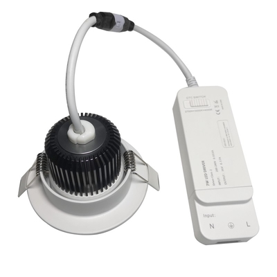 Parlama Önleyici Açık Akıllı LED Downlight UGR TUYA Sistemi Otel Için 7 Watt COB