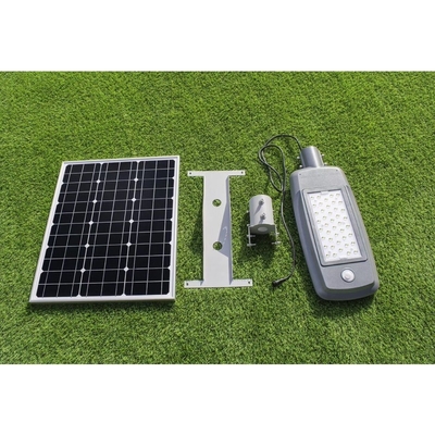 6000lm Güneş Enerjili Dış Mekan Sokak Lambaları 40w IP65 12V Otomatik Yoğunluk Kontrollü